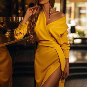 Midi satenasta haljina preklopnog izgleda