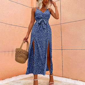 Haljina preklopnog izgleda s prorezom 8 BOJA