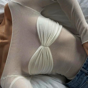 Top otvorenih ramena s naborom na grudima 7 BOJA