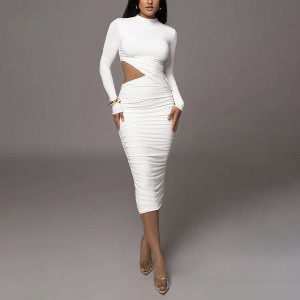 Diana nabrana haljina dugih rukava s prorezom crna bijela boja