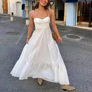 Duga romantična haljina s volanom na rubu