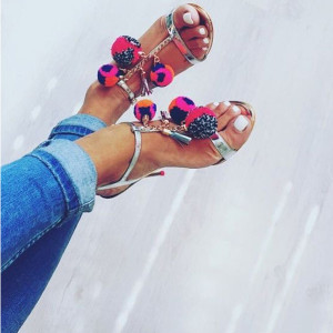 Pom pom resice sandale