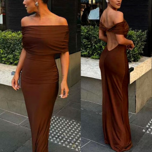 Duga haljina otvorenih ramena i leđa