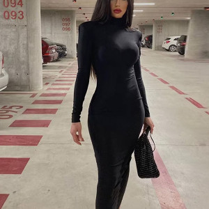 Haljina olovka kroja srednje duljine