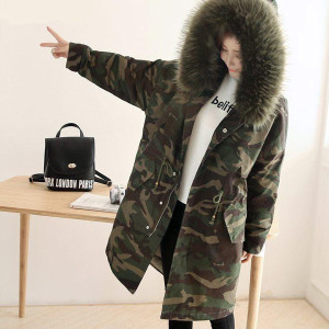 Zimska maskirna jakna s krznom