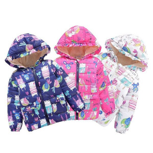 Dječja jakna likovi iz crtića s krznenom ispunom