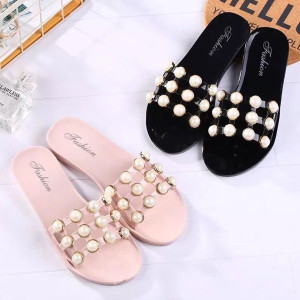 Gumene natikače s biserima