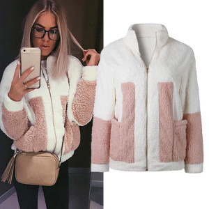 Medo dvobojna čupava jakna