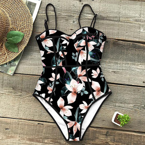 Jednodijelni push up kupaći kostim s trakom za vizualno smanjenje struka *Limitirana kolekcija* veličina M