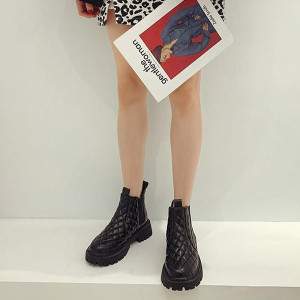 Ženske chelsea čizme na kockice 2 BOJE