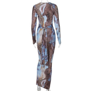 Duga haljina olovka kroja zemljanih tonova na V izrez