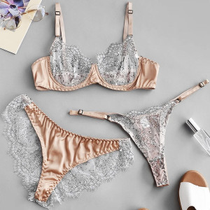 Čipkano satinirani komplet od 3 dijela