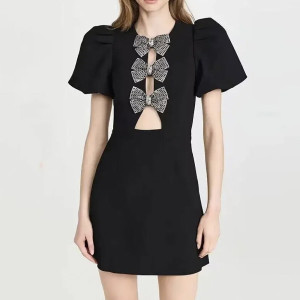 Mini haljina puf rukava s mašnama 