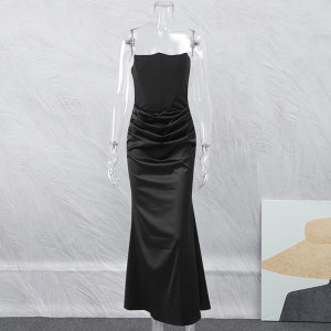 Duga svečana satenska haljina s korzetom