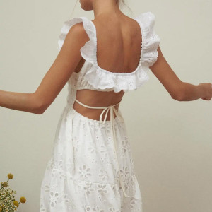 Duga pamučna haljina otvorenih leđa s uvezom *Limitirana kolekcija*