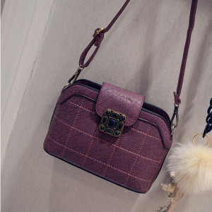 Mini elegantna broš torbica