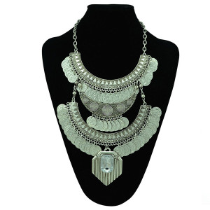 Boho etno ogrlica s kovanicama