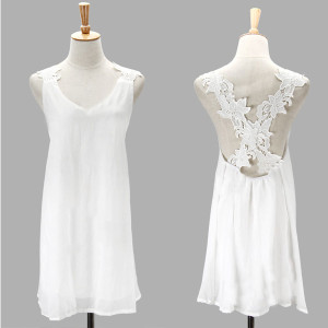 Mini haljina čipkanih leđa za plažu