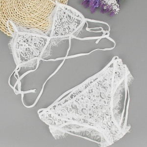 Čipkani grudnjak top bralet + gaćice