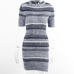 Prugasta pletena haljina kratkih rukava