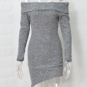 Pletena asimetrična mini haljina otvorenih ramena