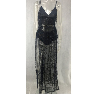 Duga šljokasta haljina s prorezima