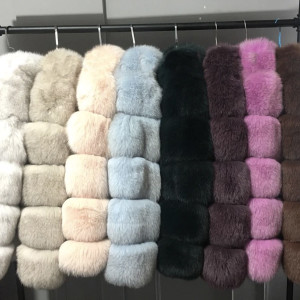 Kratka zimska bunda s ovratnikom 10 boja