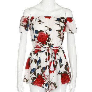 Kratki cvjetni kombinezon otvorenih ramena