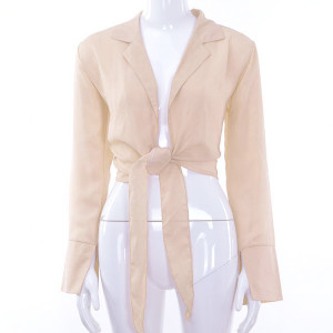 Ljetna košulja sa čvorom