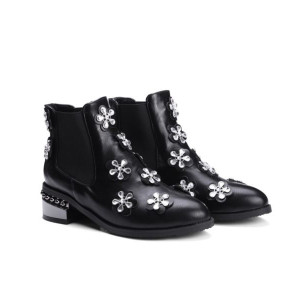 Gležnjače s ukrasnim cvjetovima