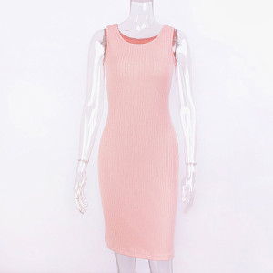 Mini rebrasta roza haljina bez rukava