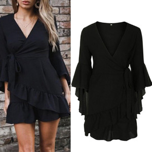 Mini haljina zvono rukava na volane