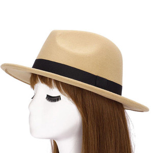 Vintage šešir s trakom