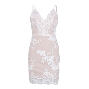 Mini čipkana haljina na šljokice